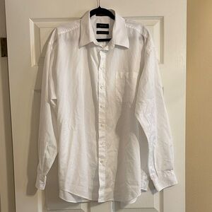 Liz Claiborne Classic Men’s Dress Shirt White
